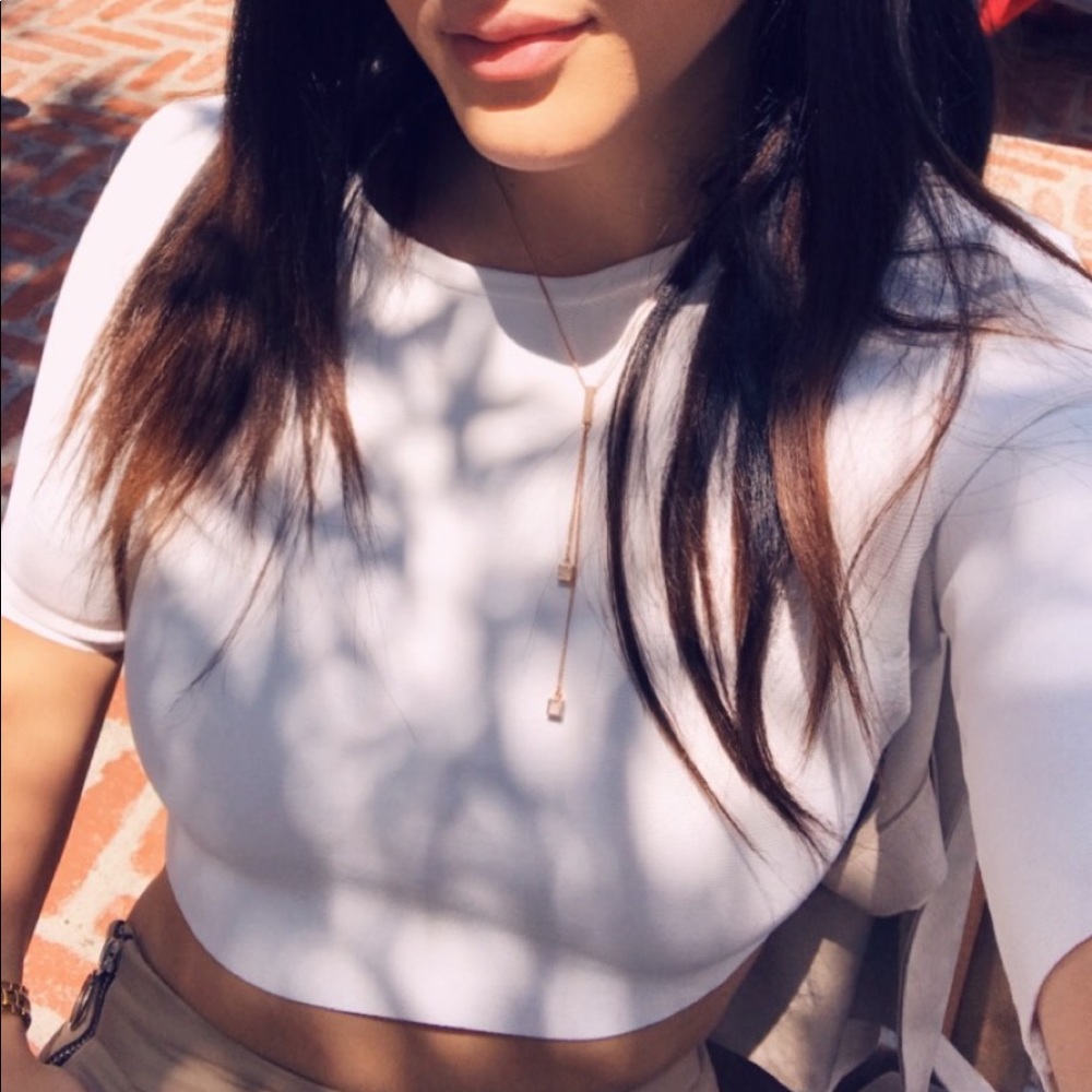 BCBG thick crop elbow sleeves